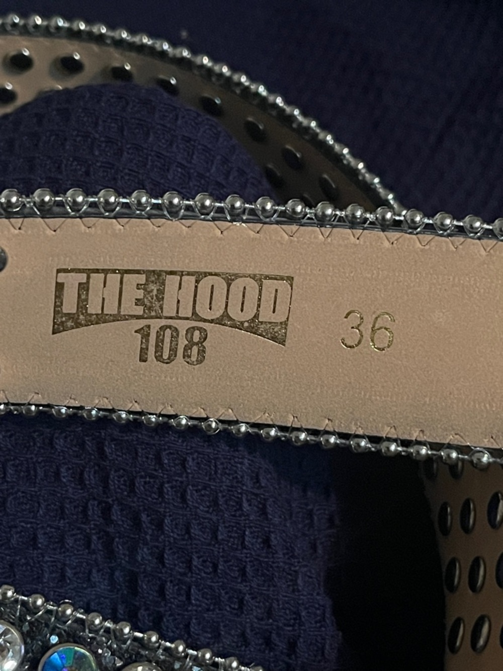 The Hood 108 Crystal-Embellished Blue Accent Women’s Fashion Belt - Picture 6 of 11
